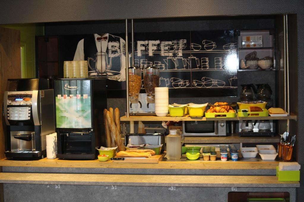 Hotel Ibis Budget Laval Bonchamp Les Laval Ngoại thất bức ảnh