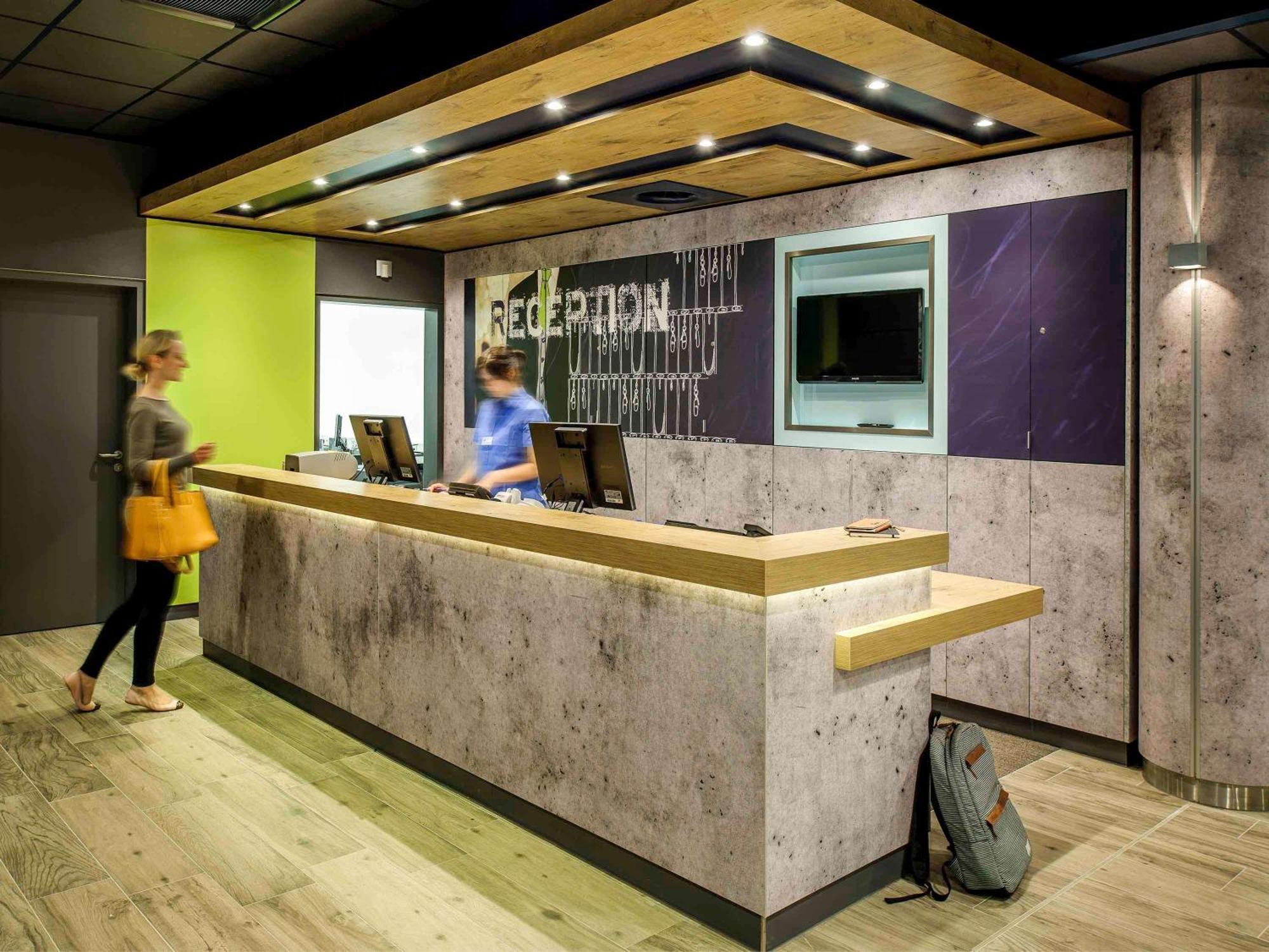 Hotel Ibis Budget Laval Bonchamp Les Laval Ngoại thất bức ảnh