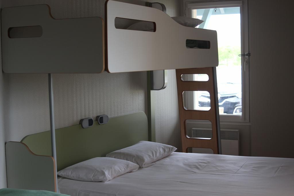 Hotel Ibis Budget Laval Bonchamp Les Laval Phòng bức ảnh