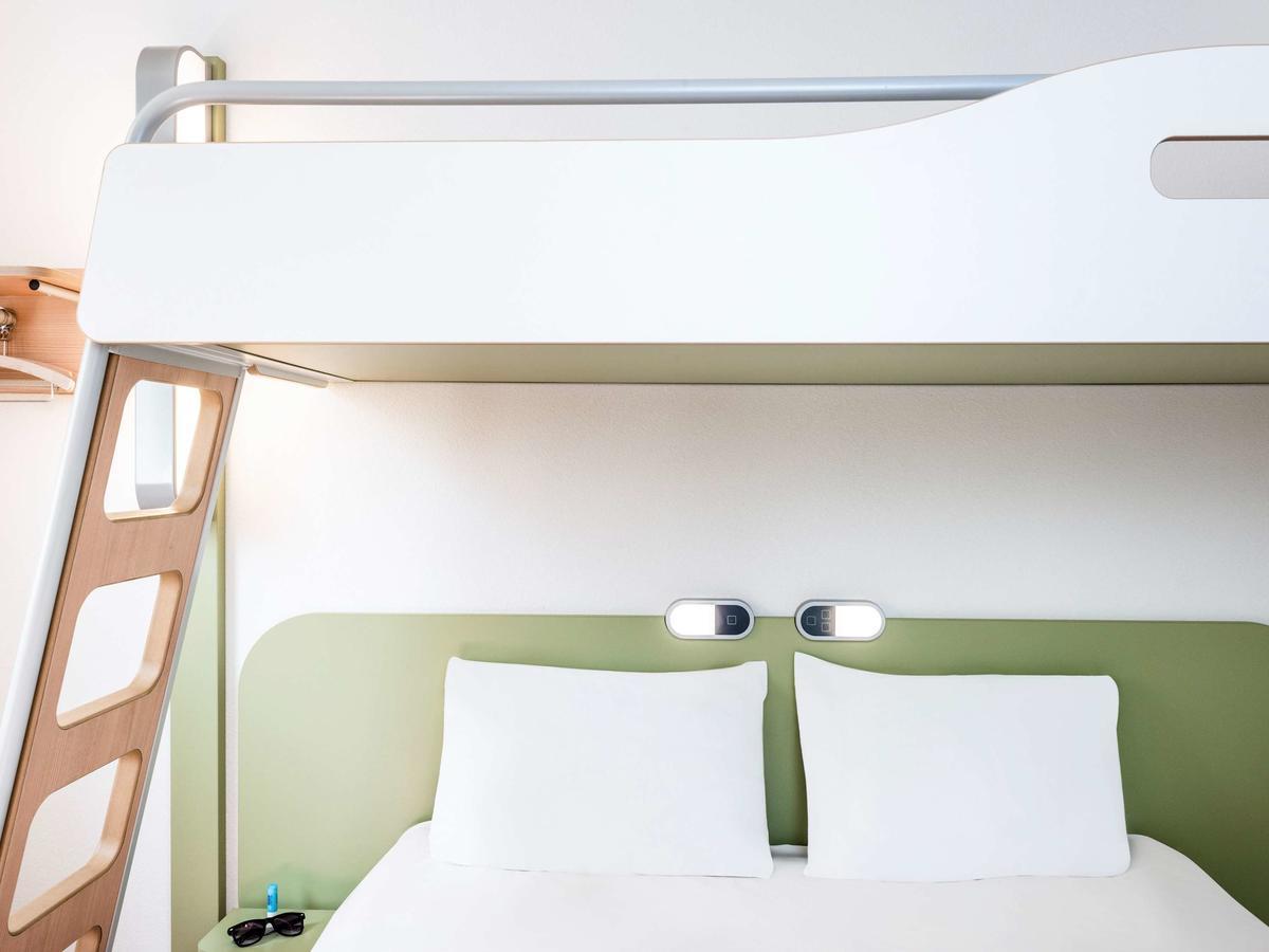 Hotel Ibis Budget Laval Bonchamp Les Laval Ngoại thất bức ảnh