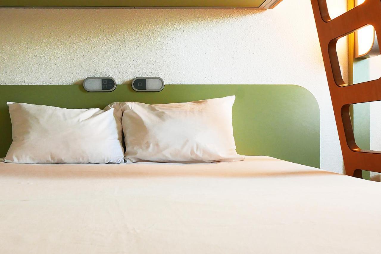 Hotel Ibis Budget Laval Bonchamp Les Laval Ngoại thất bức ảnh